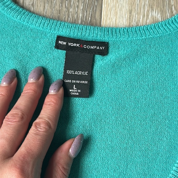 New York & Co V Neck Sweater - Picture 3 of 3